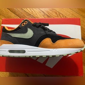 Nike air max 1 PRM men's size 8.5